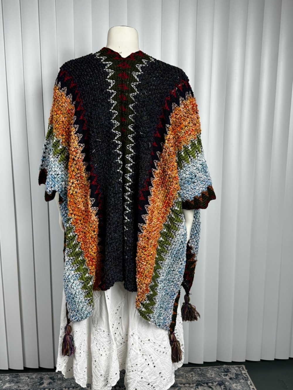 Colorful Crochet Patterned Ruana Shawl – Boho Tassel Wrap – NWOT - Picture 3 of 9